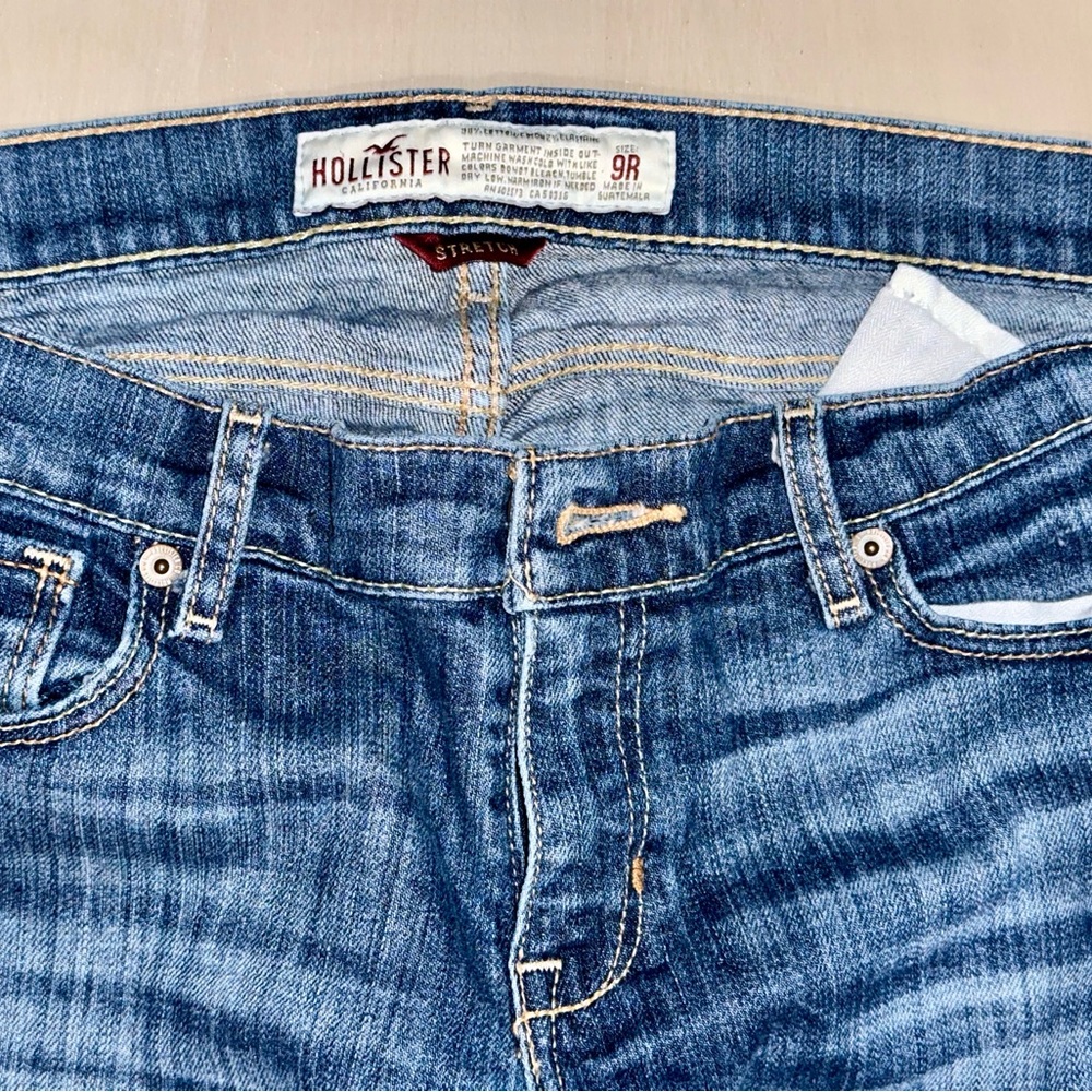 Hollister Women's Blue Straight Leg Jeans